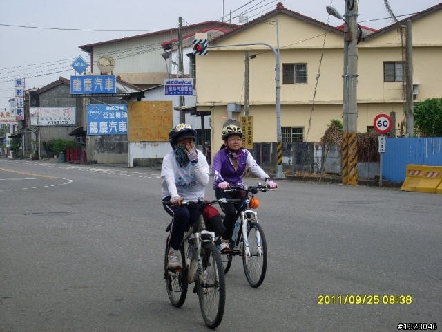 百年環化賽女車友照