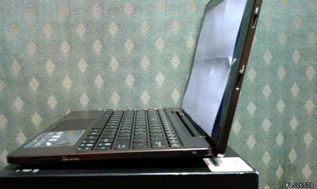 ASUS Eee Pad TF101  開啟精彩生活