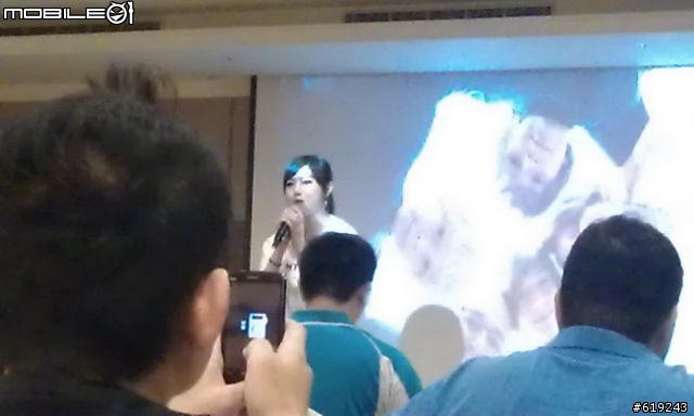 HTC EVO 3D搶鮮體驗見面會-我在高雄場