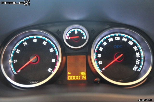 我的 Opel Corsa OPC !!