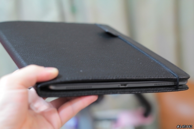 [開箱]Kindle DX Leather Cover 保護套終於飛來了!!