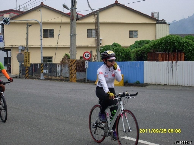 百年環化賽女車友照