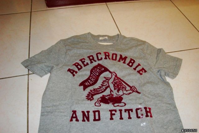 巧遇美國勞工節大折扣的Abercrombie and FITCH及Hollister衣服.