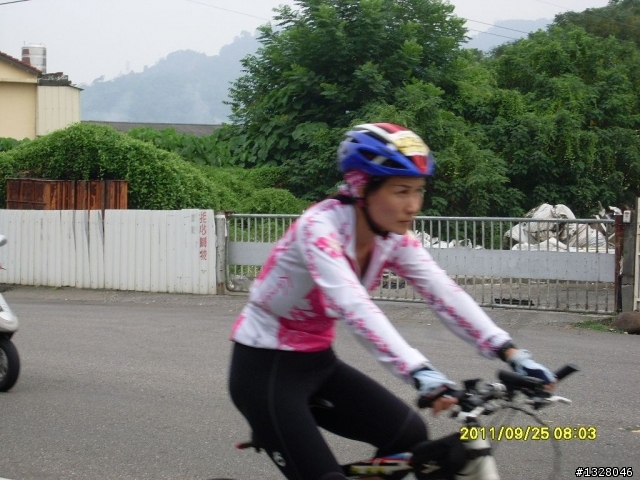 百年環化賽女車友照