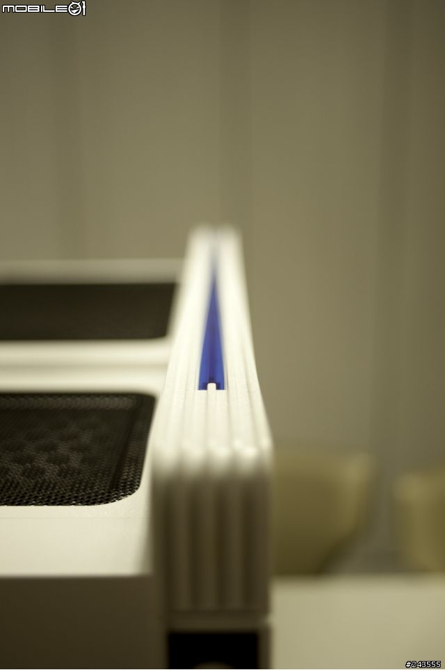 [開箱]新家入厝-Thermaltake Level 10 GT Snow