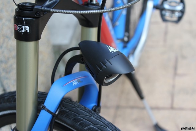登山車 發電花鼓 頭燈 手機 充電電池