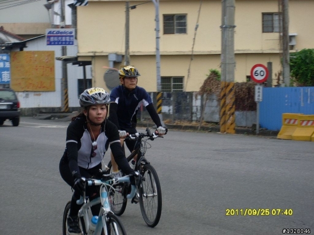 百年環化賽女車友照