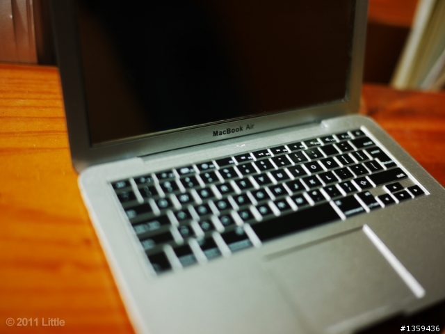 [開箱] 這不是 MacBook Air.........(內有TORO貓照片)