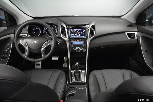 Hyundai all new i30 ，大伙兒一起來品味一下