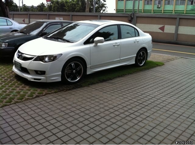 上班無聊來開箱