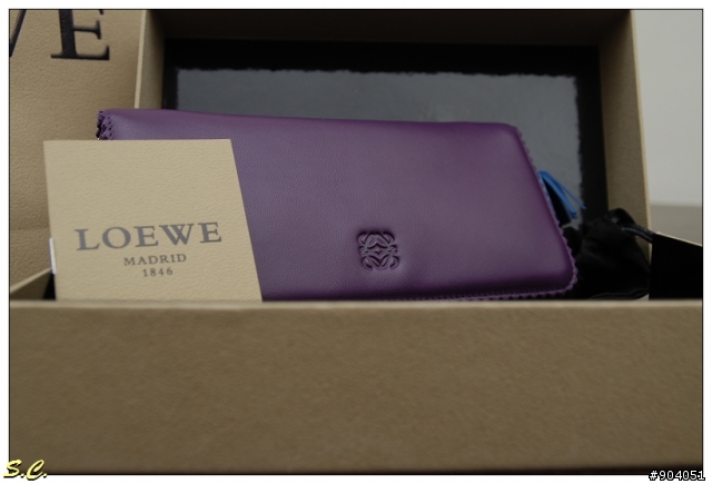 【開箱】受不了NAPA的觸感。。"LOEWE"。。
