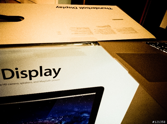 再分享Apple Thunderbolt Display 開箱