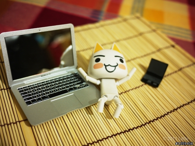 [開箱] 這不是 MacBook Air.........(內有TORO貓照片)
