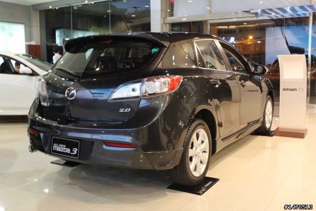 瞬間一個MOVE，全場我HOLD住 – 新Mazda3我去試駕了!!