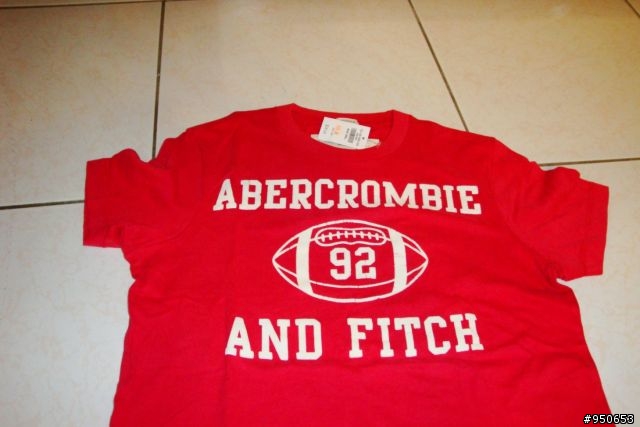 巧遇美國勞工節大折扣的Abercrombie and FITCH及Hollister衣服.