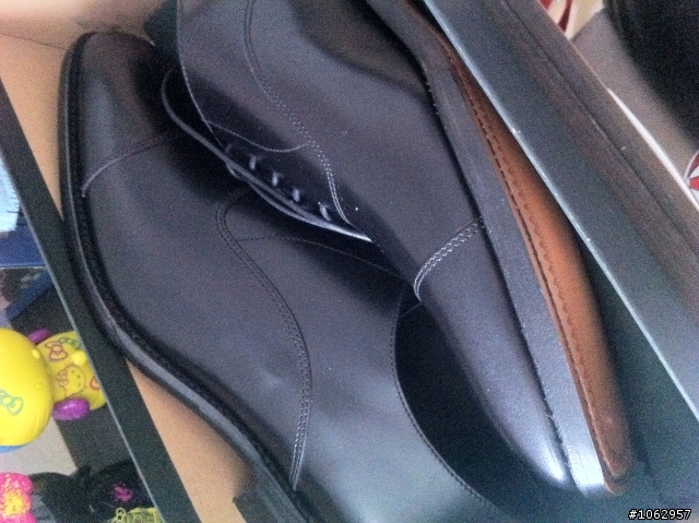 [開箱] 英國手工皮鞋 Loake