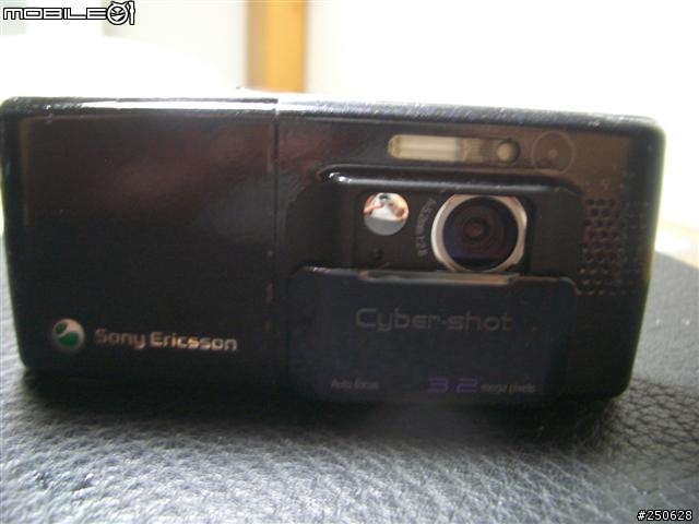 分享k800i全機換殼跟包膜