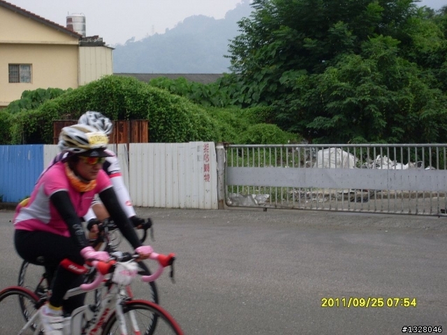 百年環化賽女車友照