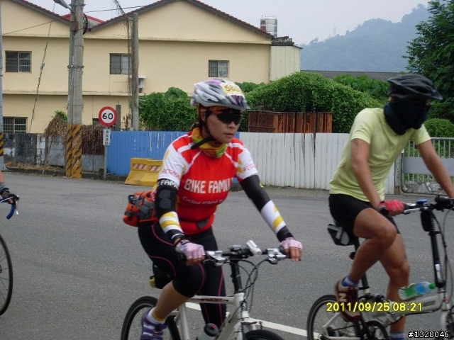百年環化賽女車友照