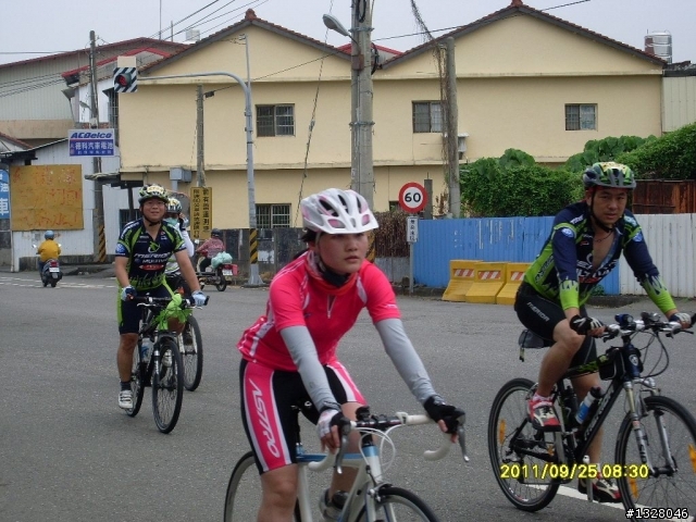 百年環化賽女車友照