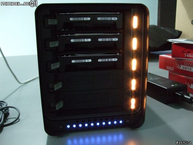[開箱]Drobo FS 獨領時尚,玩美儲存