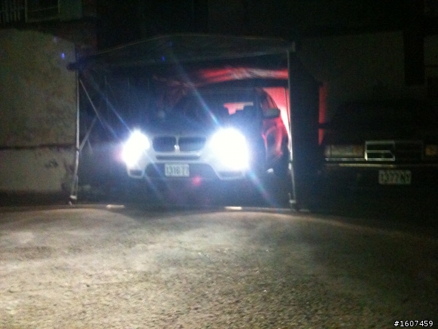 幫愛車做SPA,外加換燈泡( 更新霧燈)