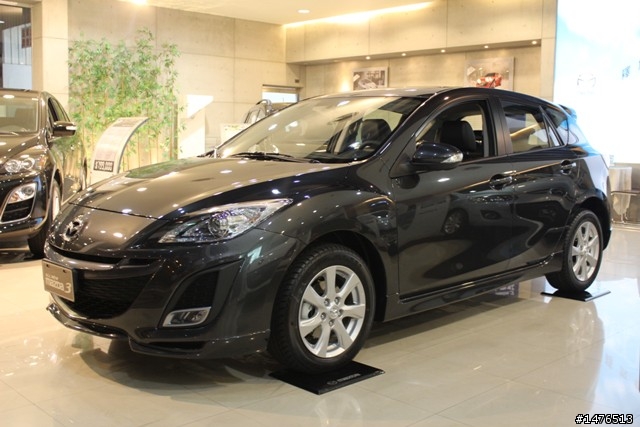 瞬間一個MOVE，全場我HOLD住 – 新Mazda3我去試駕了!!