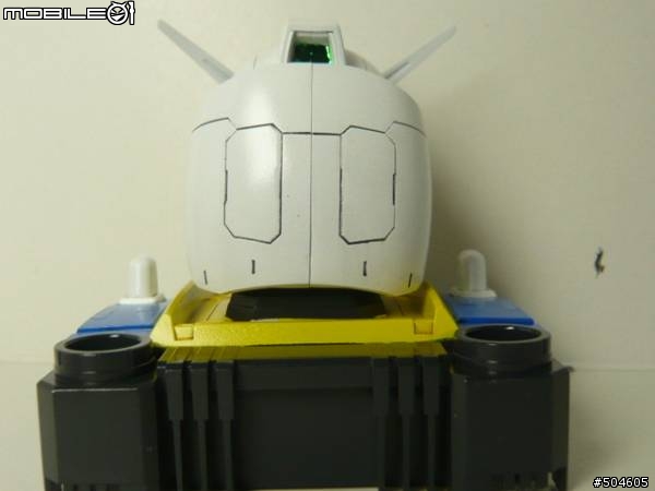 1/48 RX-78頭像  1/100的極之手  曲面彩貼 發表文