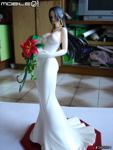 [不專業開箱文] 九月海賊王POP新品 花嫁女帝 POP Limit Editon Hancock Wedding Ver.