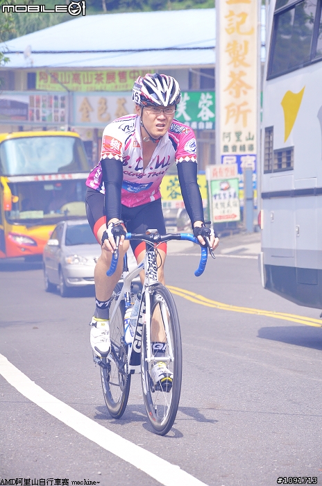 2011 AMD阿里山自行車大賽 約400多張