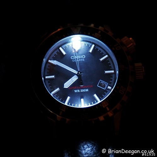 不小心被這隻 Casio 200M diver 給毒到