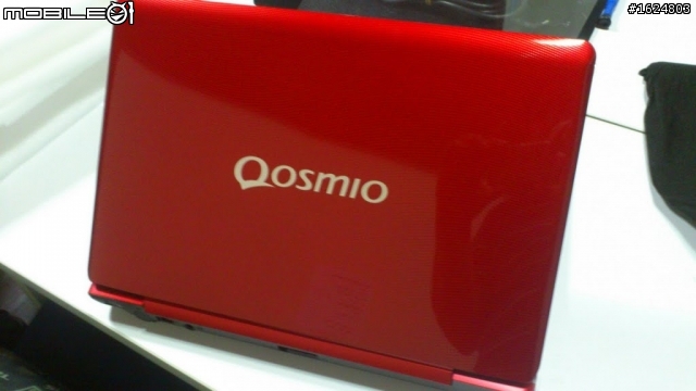 toshiba Qosmio  F750 裸視3D不專業開箱