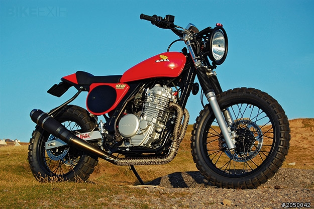 [求救]想請問一下HONDA  NX 650的紅色色碼