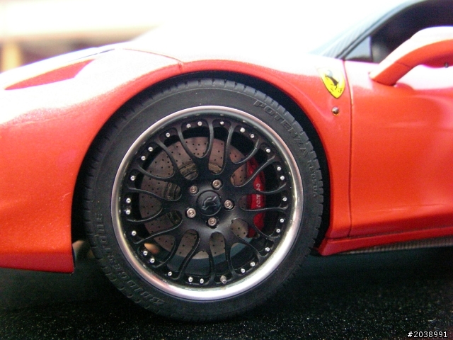 火辣的義大利情人 "法拉利 458 ITALIA" 1:24車模