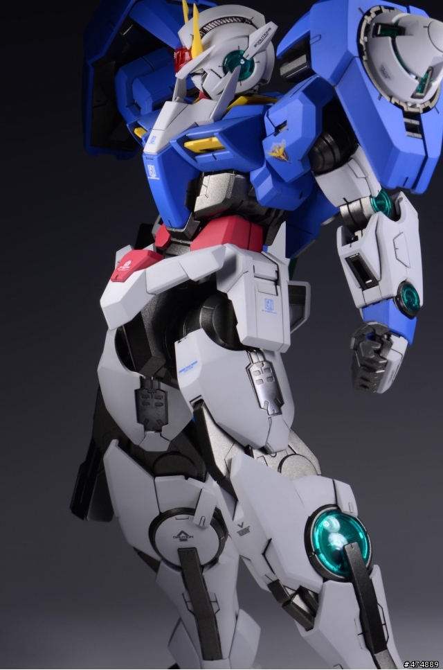[分享] 素雅塗裝-MG OO Raiser