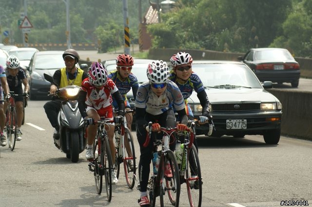 2011環府城自行車賽 CCT車友們請笑納!