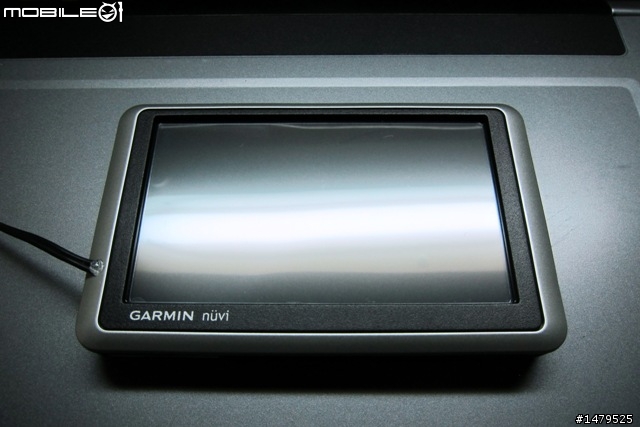 Garmin_1300 - 改機外接耳機插孔