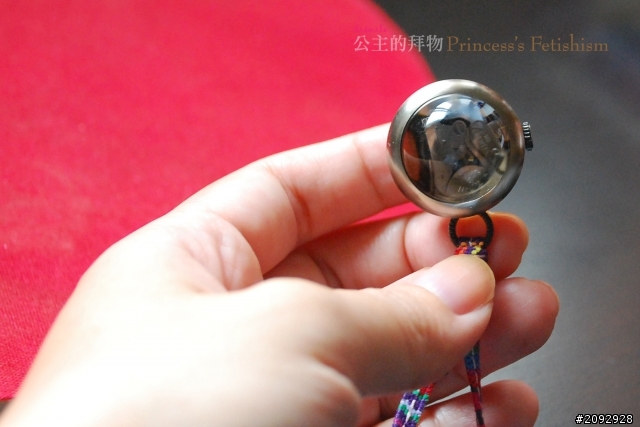 日本古著潮牌wego分享～懷錶、繩狀領帶、黃色潛水艇T