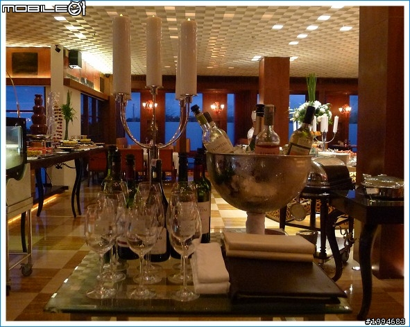 BONEKA(歐陸式木偶餐廳)-St. Regis Bali