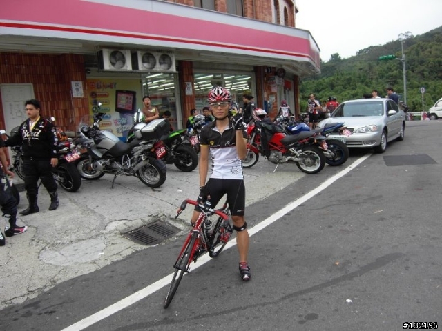 我愛羅西‧跑個190KM(台北-新竹)的山海大圈圈