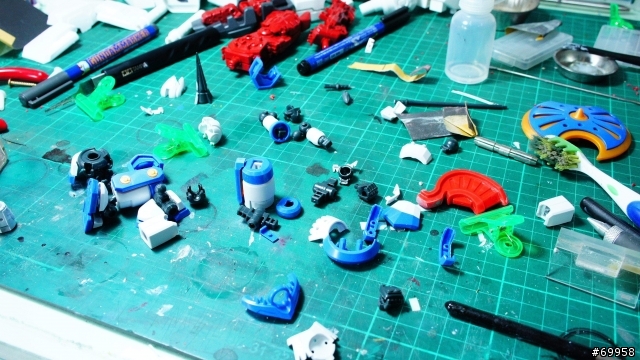 [噁心吐血之作]LBX-001紙箱戰機-阿基里斯