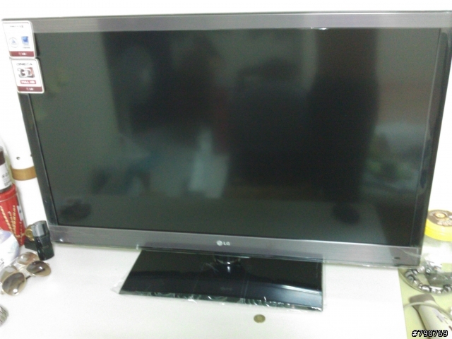 [開箱文]LG 42LW5700