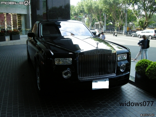 台南市區唯一出現女神Rolls-Royce車
