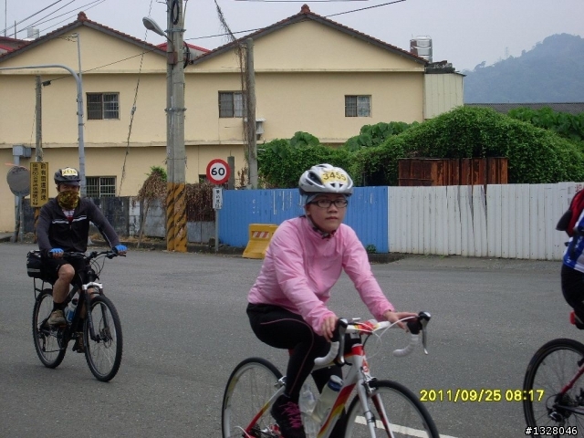 百年環化賽女車友照