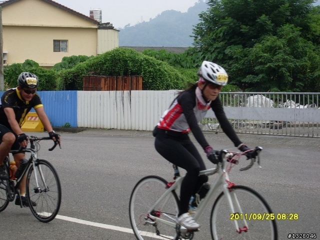 百年環化賽女車友照