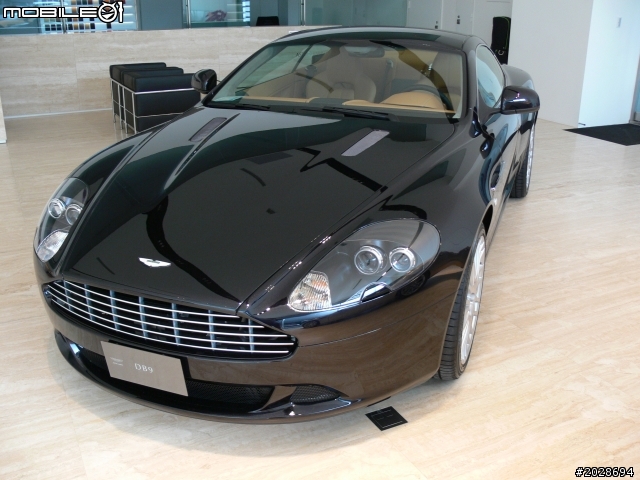 與Aston Martin 的近距離接觸