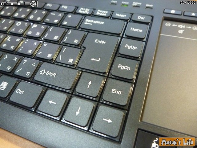 [開箱] i-rocks RF-6496 觸控鍵盤
