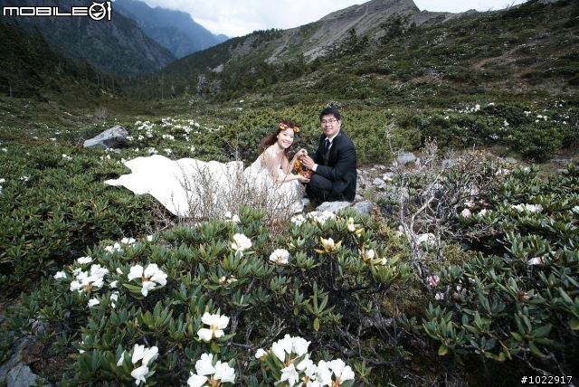 期待已久的高山攝影婚紗