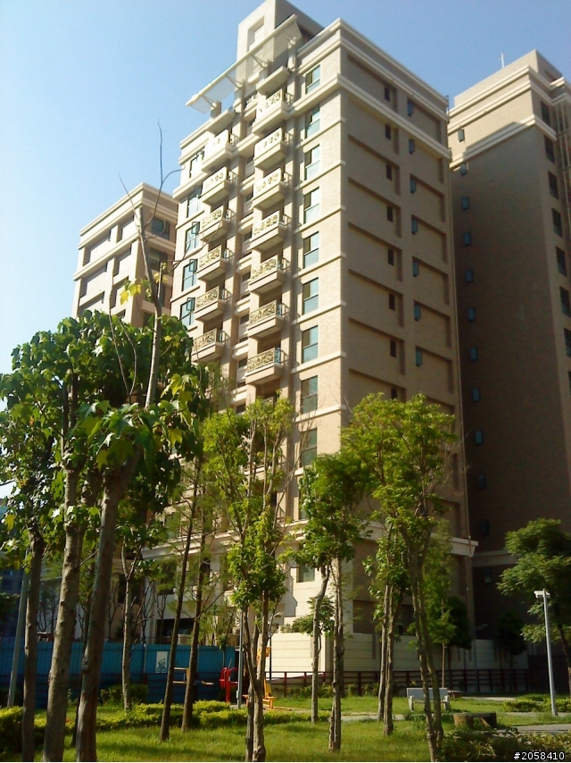 名軒夏朵 château 集合囉