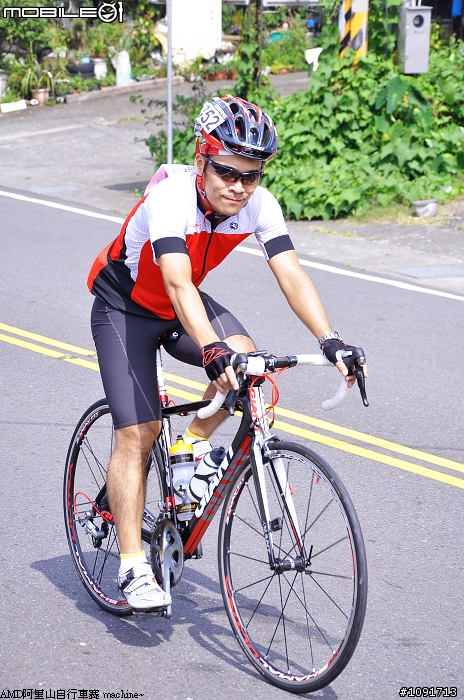 2011 AMD阿里山自行車大賽 約400多張